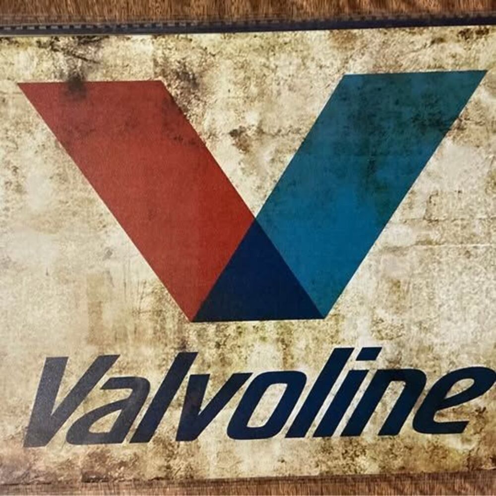Vintage-Style Valvoline Motor Oil Metal Sign